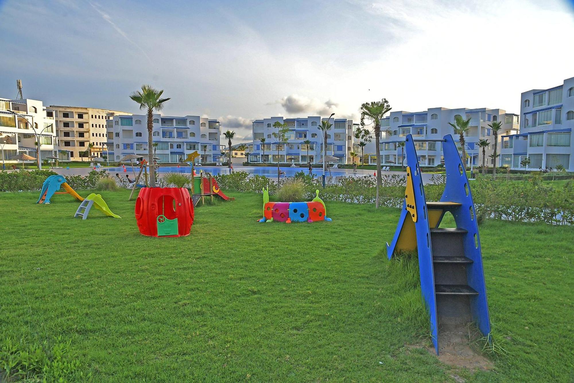 Inhome Apartment Cabo Negro Luaran gambar